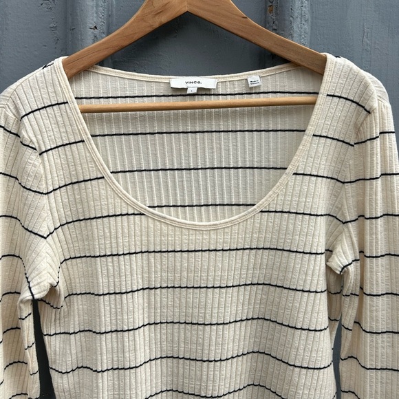 Vince Ribbed Striped Tee, Large - Picture 3 of 7
